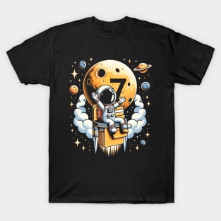 Kids 7 Years Old Birthday Boy Astronaut Gifts Space 7th B-Day T-Shirt